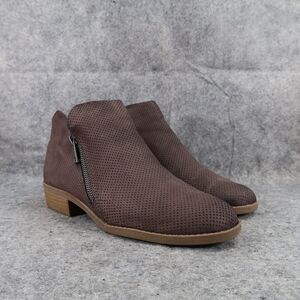 Universal Thread Shoes Womens 9 Booties Fashion Lifestyle Perforated Double Zip